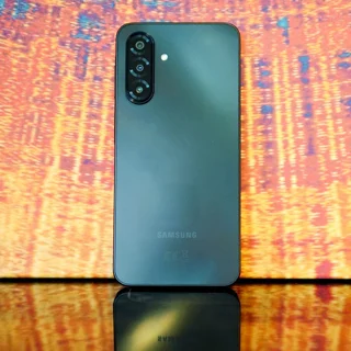 گوشی موبایل سامسونگ مدل Galaxy A17 4G دو سیم کارت ظرفیت 256 گیگابایت و رم 8 گیگابایت - ویت 102833241